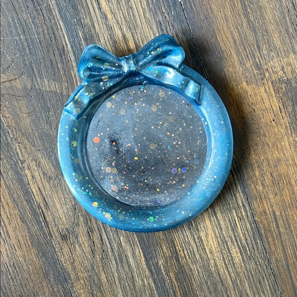 Handmade Blue Resin Bow Tray Set - Decorative Jewelry & Vanity Trays